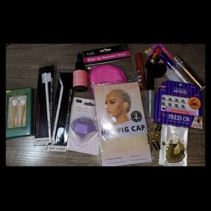 Beauty and Makeup Accessory Set
